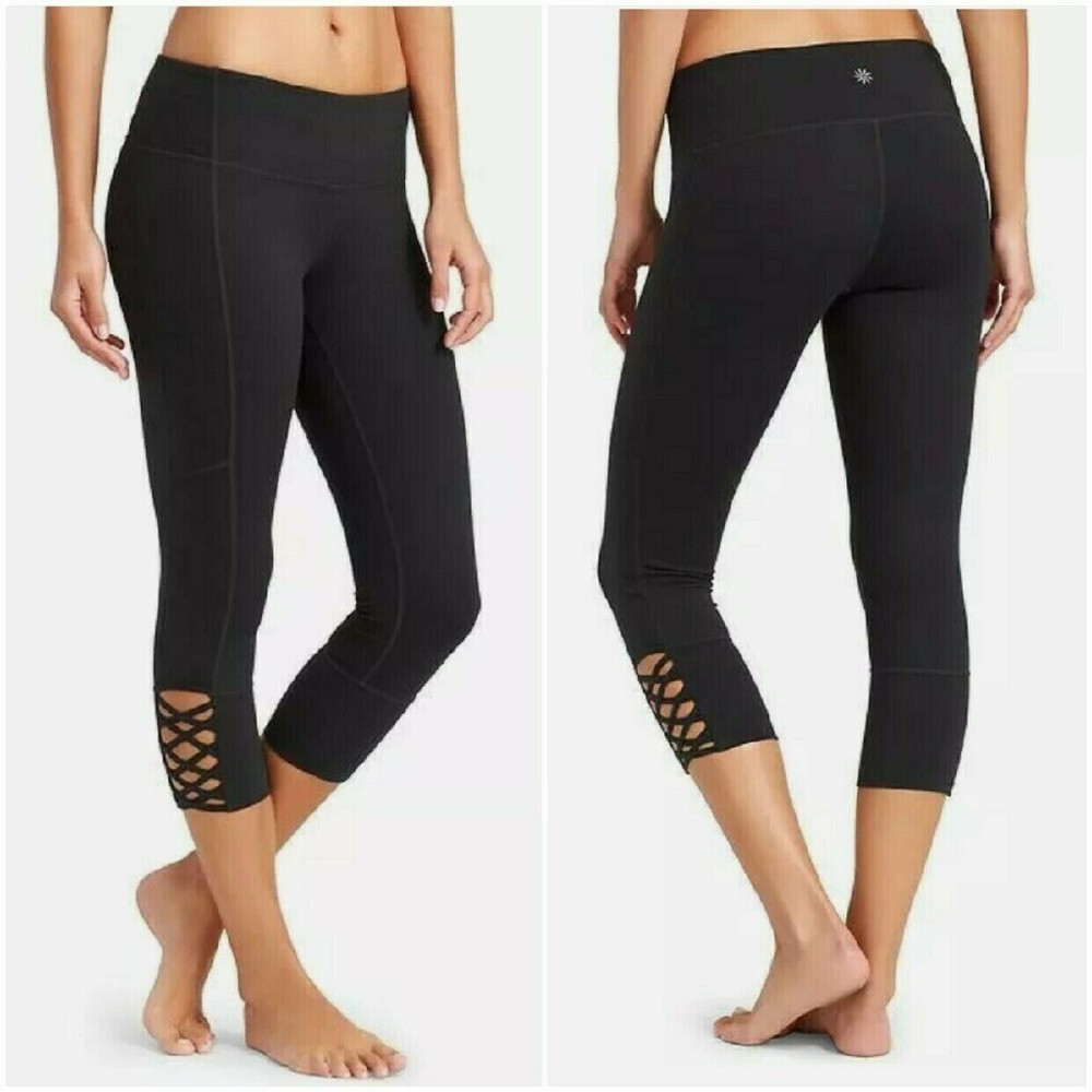 Athleta Mind Over Mat Capri Leggings Size S